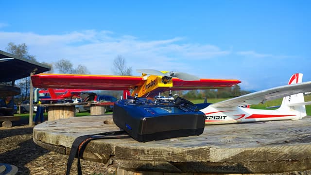 Dogajanje v Oktobru 2024